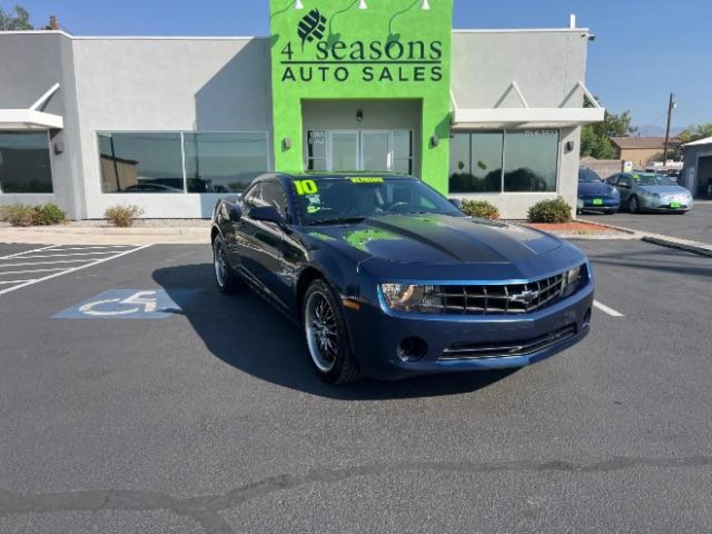 2010 Imperial Blue Metall /Black Leather Interi Chevrolet Camaro LT2 Coupe (2G1FC1EV6A9) with an 3.6L V6 DOHC 24V engine, 6-Speed Automatic transmission, located at 1865 East Red Hills Pkwy, St. George, 84770, (435) 628-0023, 37.120850, -113.543640 - Photo#0