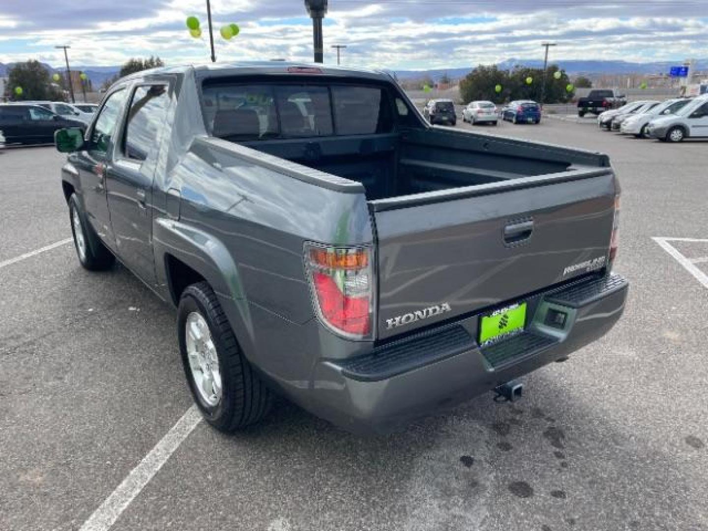 2008 Billet Silver Metallic /Gray Leather Interior Honda Ridgeline RTL (2HJYK16598H) with an 3.5L V6 SOHC 24V engine, 5-Speed Automatic transmission, located at 1865 East Red Hills Pkwy, St. George, 84770, (435) 628-0023, 37.120850, -113.543640 - Photo#7