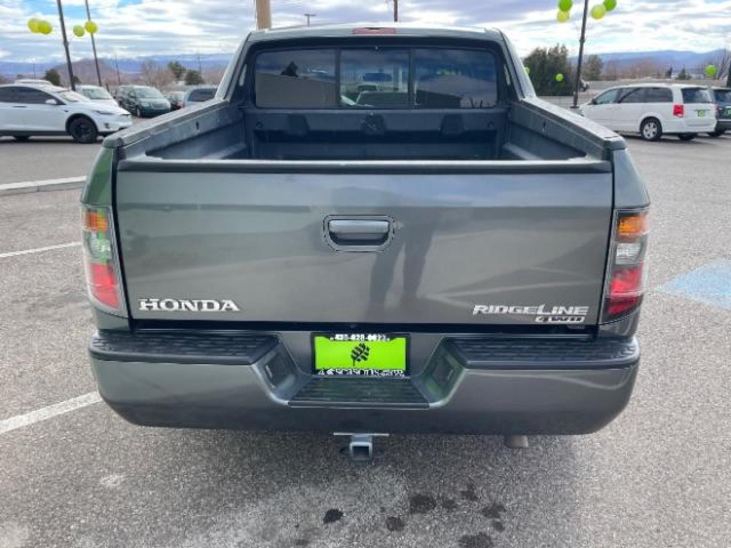 2008 Billet Silver Metallic /Gray Leather Interior Honda Ridgeline RTL (2HJYK16598H) with an 3.5L V6 SOHC 24V engine, 5-Speed Automatic transmission, located at 1865 East Red Hills Pkwy, St. George, 84770, (435) 628-0023, 37.120850, -113.543640 - Photo#8