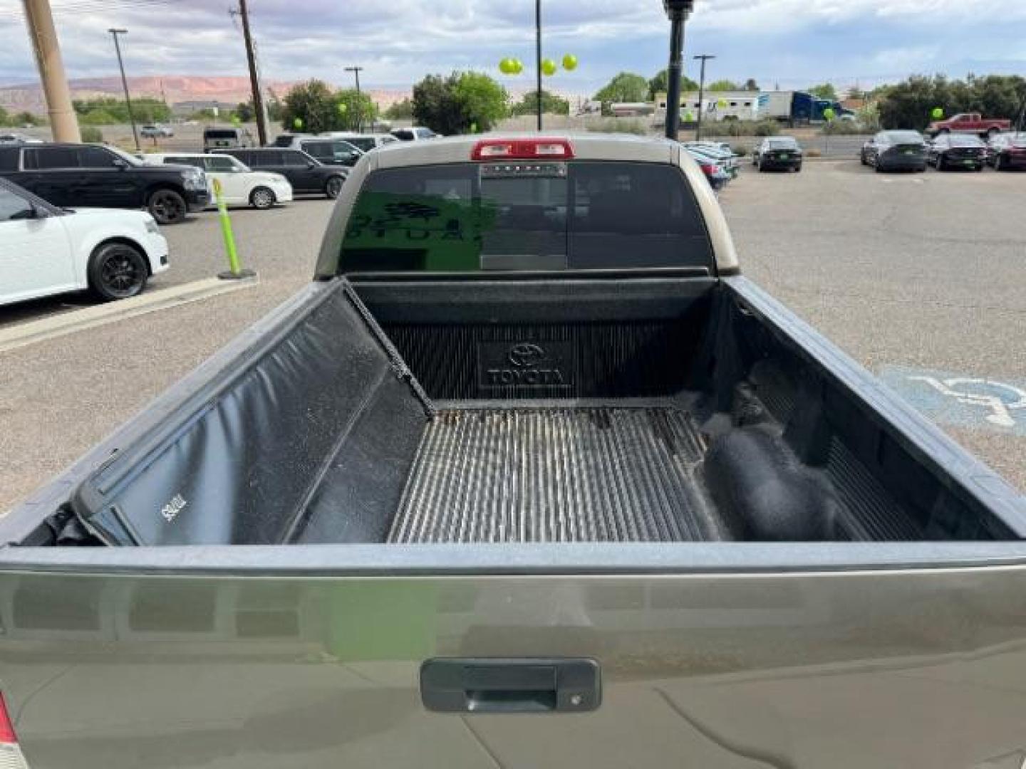 2012 Pyrite Mica /Graphite Cloth Inter Toyota Tundra Tundra-Grade Double Cab 4.6L 2WD (5TFRM5F14CX) with an 4.6L V8 DOHC 32V engine, 5-Speed Automatic Overdrive transmission, located at 940 North Main Street, Cedar City, UT, 84720, (435) 628-0023, 37.692936, -113.061897 - Photo#6