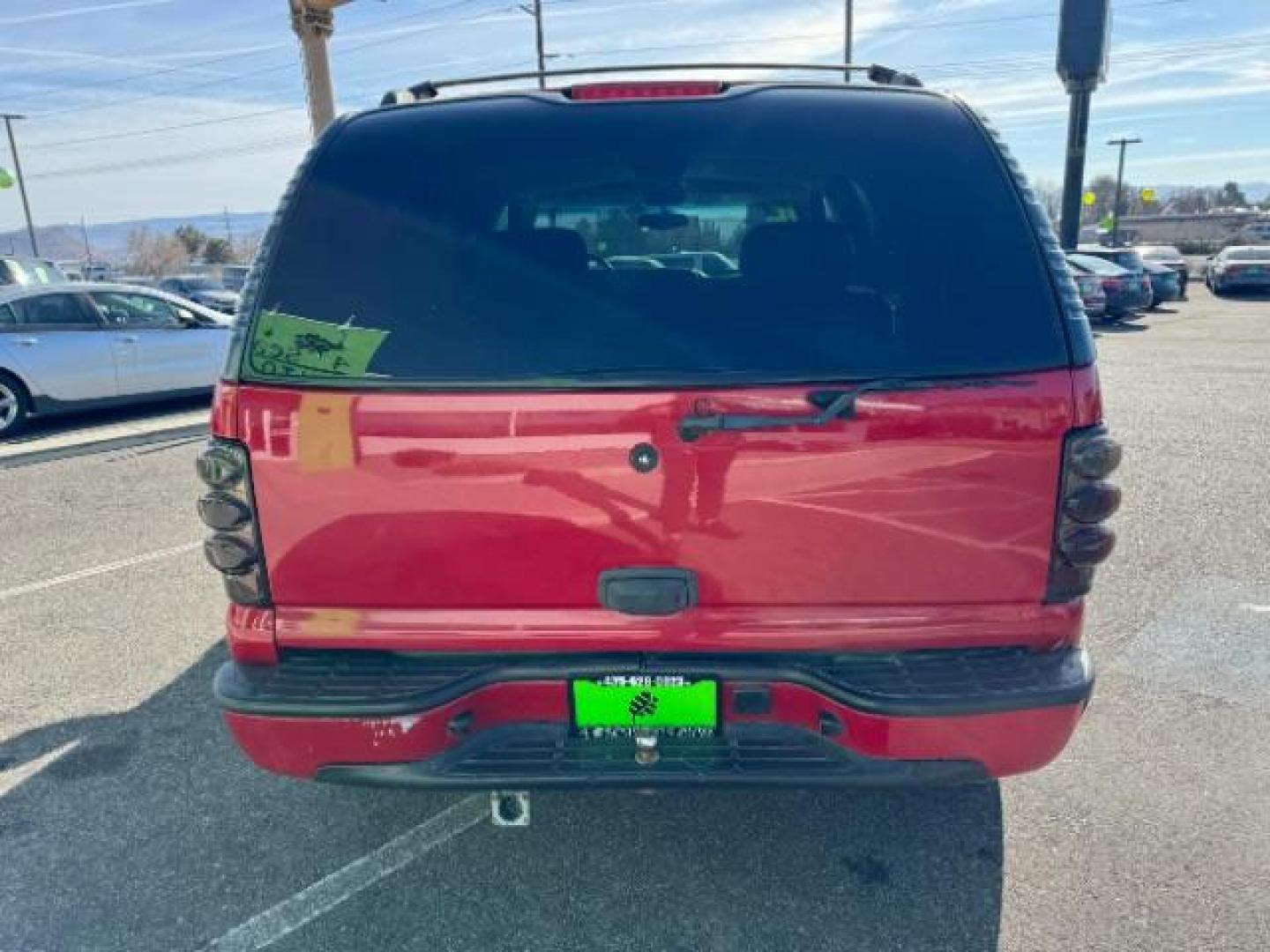 2002 Victory Red /Tan/Neutral Custom C Chevrolet Tahoe 2WD (1GNEC13VX2R) with an 4.8L V8 OHV 16V engine, 4-Speed Automatic transmission, located at 940 North Main Street, Cedar City, UT, 84720, (435) 628-0023, 37.692936, -113.061897 - Photo#8