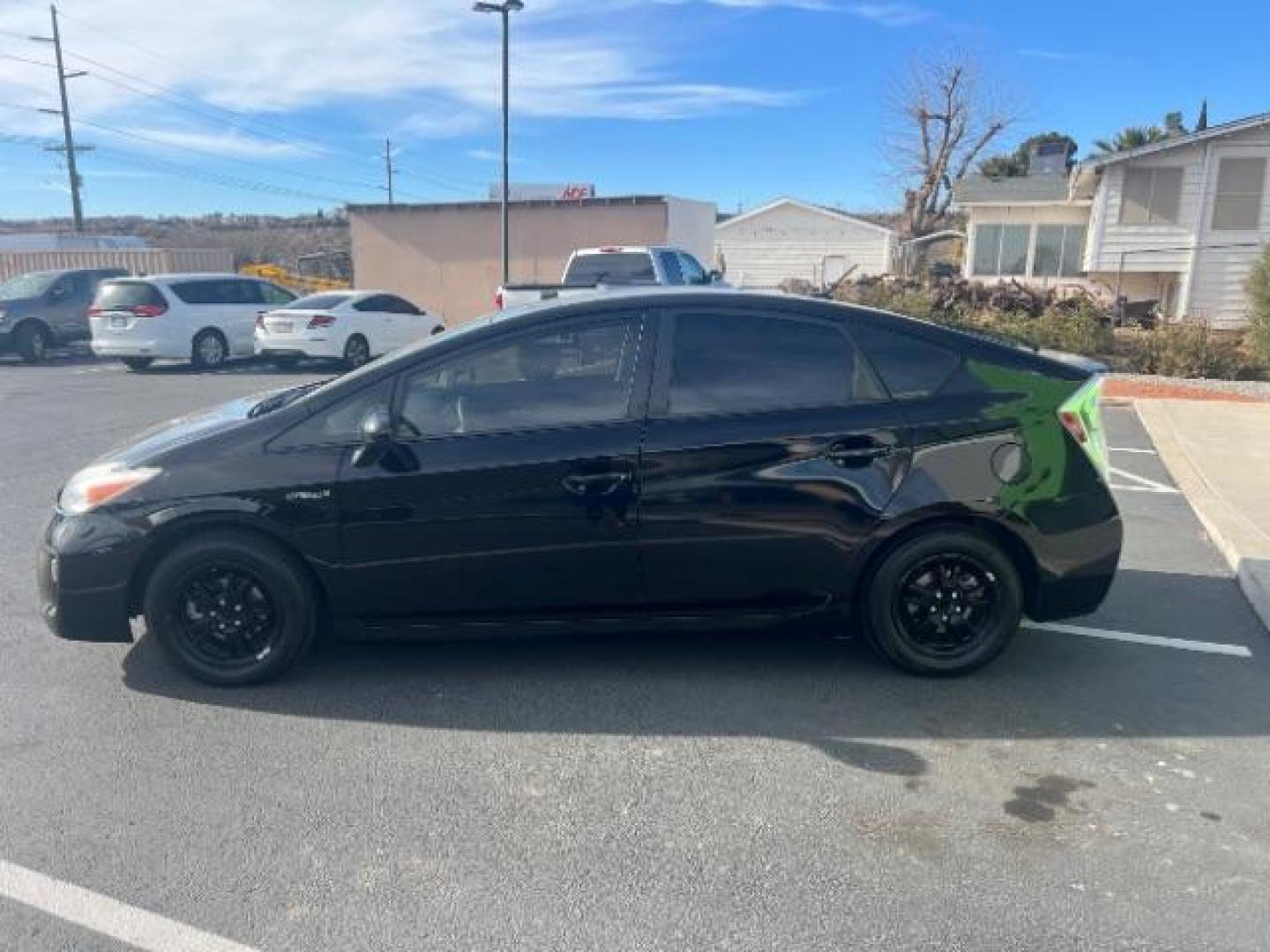 2015 Black /Bisque, cloth Toyota Prius Three (JTDKN3DU7F1) with an 1.8L L4 DOHC 16V HYB engine, Continuously Variabl transmission, located at 1865 East Red Hills Pkwy, St. George, 84770, (435) 628-0023, 37.120850, -113.543640 - Photo#3