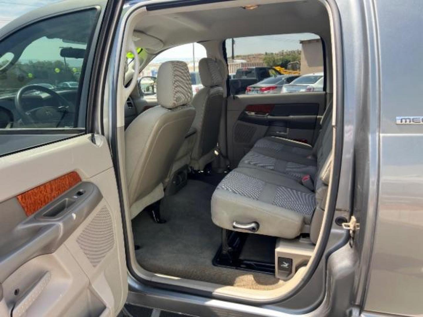 2006 Mineral Gray Metalli /Khaki Cloth Interior Dodge Ram 2500 SLT Mega Cab 2WD (3D7KR29DX6G) with an 5.7L V8 OHV 16V engine, 5-Speed Automatic transmission, located at 1865 East Red Hills Pkwy, St. George, 84770, (435) 628-0023, 37.120850, -113.543640 - Photo#22