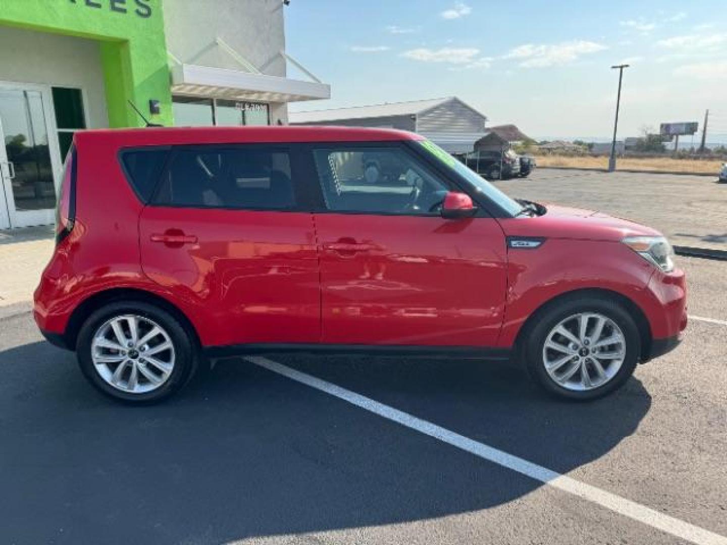 2018 Inferno Red /Black, cloth Kia Soul + (KNDJP3A53J7) with an 2.0L L4 DOHC 16V engine, 6-Speed Automatic transmission, located at 1865 East Red Hills Pkwy, St. George, 84770, (435) 628-0023, 37.120850, -113.543640 - Photo#7