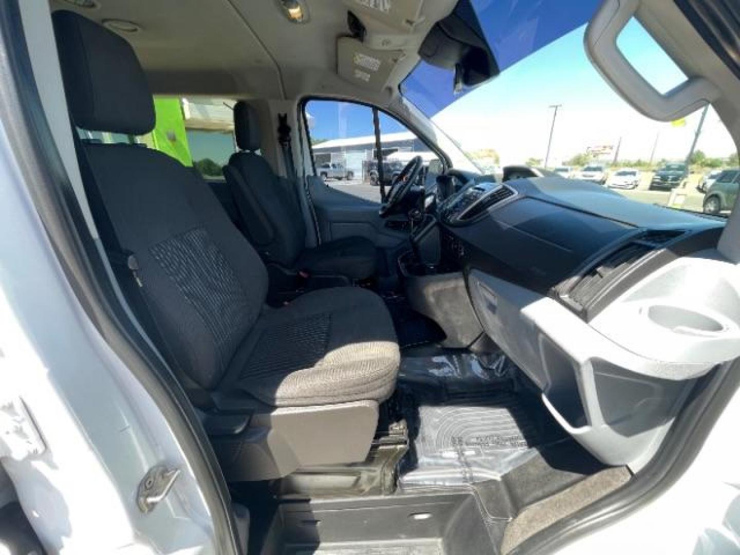 2016 White /Charcoal, cloth Ford Transit 350 Wagon Low Roof XLT 60/40 Pass. 148-in. WB (1FBZX2ZM9GK) with an 3.7L V6 DOHC 24V engine, 6-Speed Automatic transmission, located at 1865 East Red Hills Pkwy, St. George, 84770, (435) 628-0023, 37.120850, -113.543640 - Photo#22