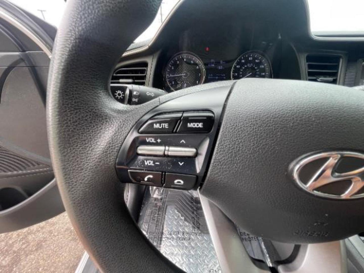 2019 Symphony Silver /Black, cloth Hyundai Elantra SE 6AT (5NPD74LF4KH) with an 1.8L L4 DOHC 16V engine, 6-Speed Manual transmission, located at 1865 East Red Hills Pkwy, St. George, 84770, (435) 628-0023, 37.120850, -113.543640 - We specialize in helping ALL people get the best financing available. No matter your credit score, good, bad or none we can get you an amazing rate. Had a bankruptcy, divorce, or repossessions? We give you the green light to get your credit back on the road. Low down and affordable payments that fit - Photo#19