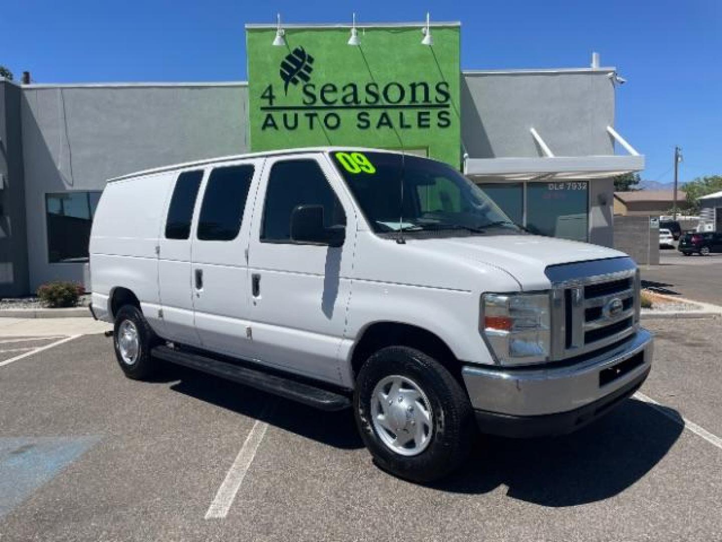 2009 Oxford White /Medium Flint Cloth Interior Ford Econoline E-250 (1FTNE24W19D) with an 4.6L V8 SOHC 16V engine, 4-Speed Automatic transmission, located at 1865 East Red Hills Pkwy, St. George, 84770, (435) 628-0023, 37.120850, -113.543640 - Photo#0