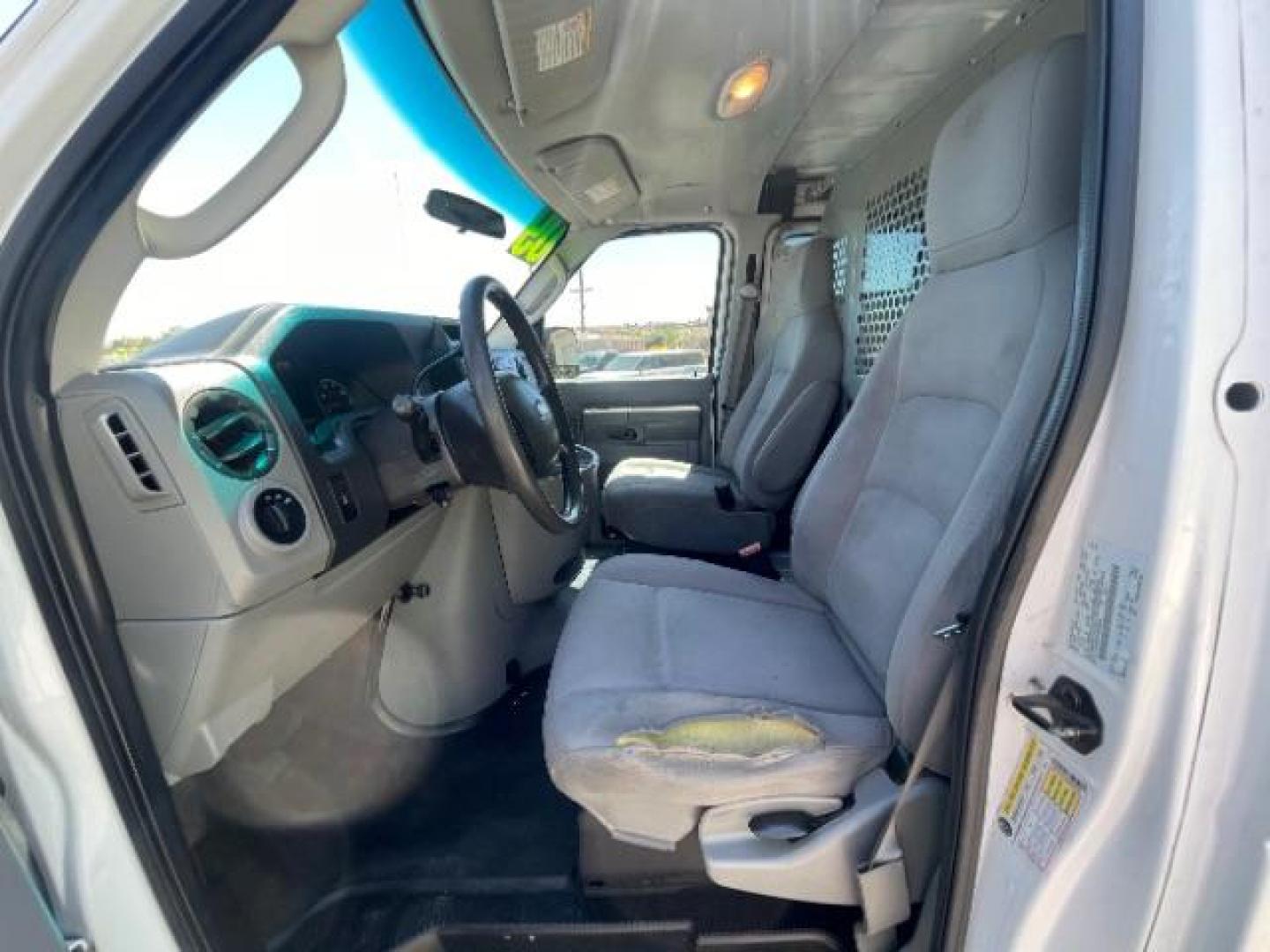 2009 Oxford White /Medium Flint Cloth Interior Ford Econoline E-250 (1FTNE24W19D) with an 4.6L V8 SOHC 16V engine, 4-Speed Automatic transmission, located at 1865 East Red Hills Pkwy, St. George, 84770, (435) 628-0023, 37.120850, -113.543640 - Photo#12