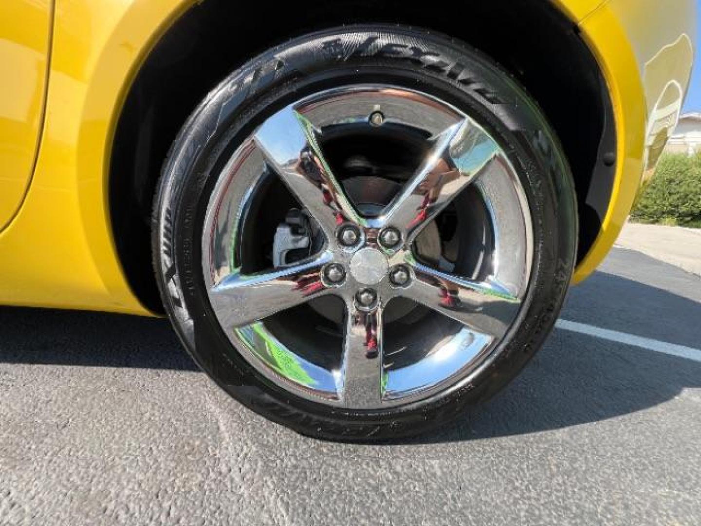 2009 Yellow /Ebony Leather Interior Pontiac Solstice Base (1G2MN35B69Y) with an 2.4L L4 DOHC 16V engine, 5-Speed Automatic transmission, located at 1865 East Red Hills Pkwy, St. George, 84770, (435) 628-0023, 37.120850, -113.543640 - Photo#8