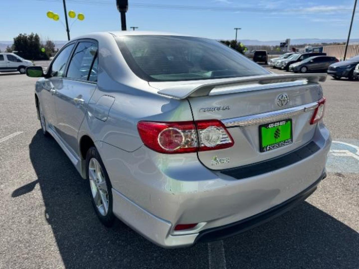 2013 Classic Silver Metal /Dark Charcoal Cloth Toyota Corolla S 4-Speed AT (5YFBU4EEXDP) with an 1.8L L4 DOHC 16V engine, Automatic transmission transmission, located at 1865 East Red Hills Pkwy, St. George, 84770, (435) 628-0023, 37.120850, -113.543640 - Photo#7