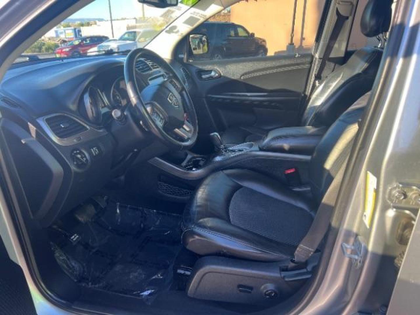 2015 Billet Silver Metall /Black Dodge Journey Crossroad FWD (3C4PDCGG3FT) with an 3.6L V6 DOHC 24V engine, 6-Speed Automatic transmission, located at 940 North Main Street, Cedar City, UT, 84720, (435) 628-0023, 37.692936, -113.061897 - Photo#13