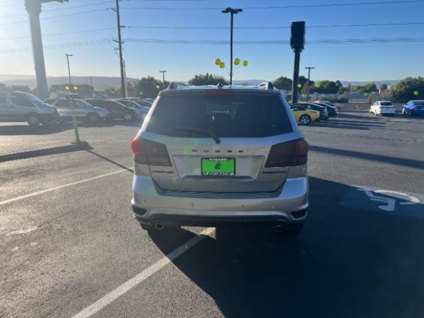 2015 Billet Silver Metall /Black Dodge Journey Crossroad FWD (3C4PDCGG3FT) with an 3.6L V6 DOHC 24V engine, 6-Speed Automatic transmission, located at 940 North Main Street, Cedar City, UT, 84720, (435) 628-0023, 37.692936, -113.061897 - Photo#5