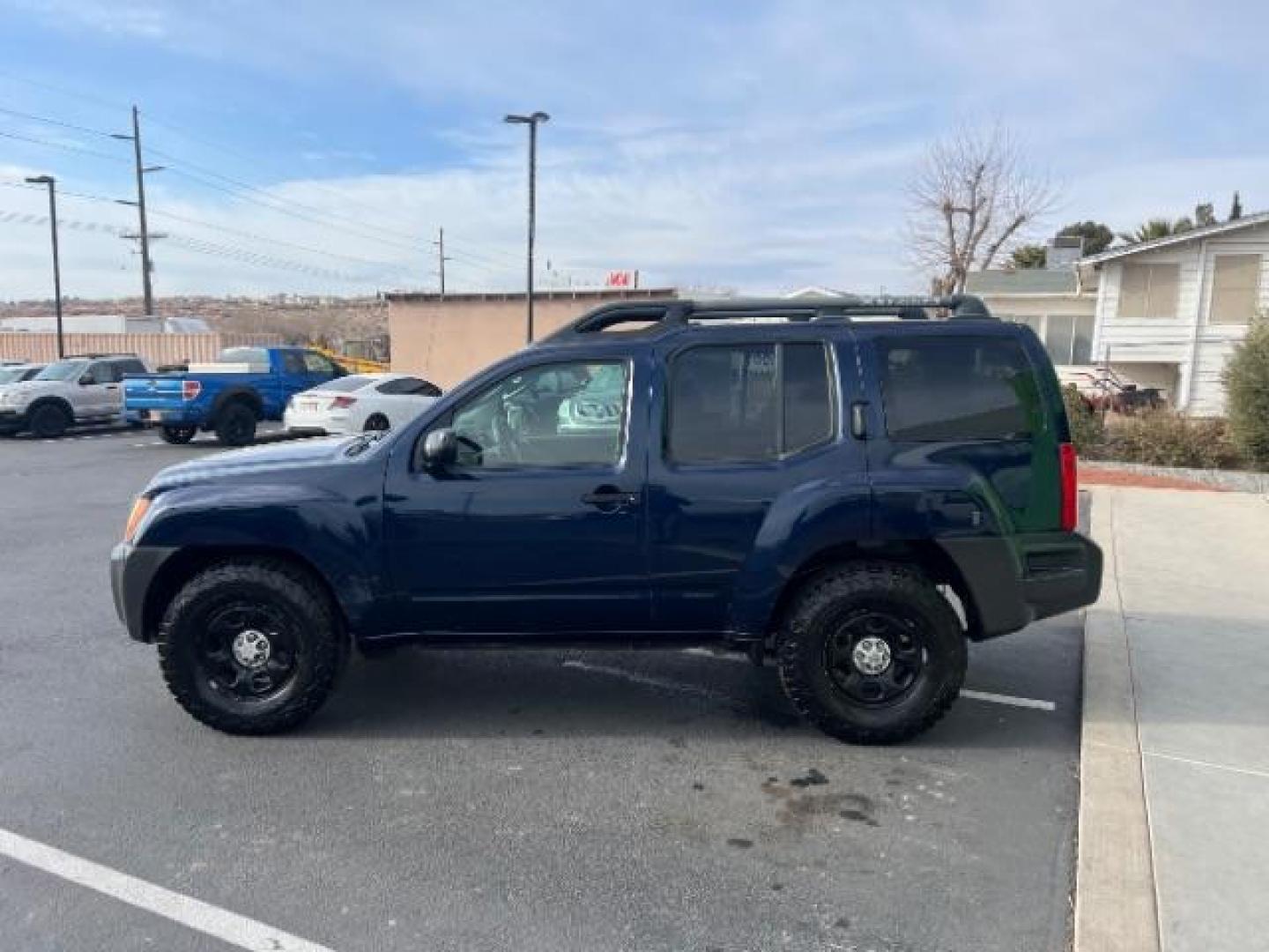 2008 Midnight Blue /Steel/Graphite Cloth Nissan Xterra S 4WD (5N1AN08W28C) with an 4.0L V6 DOHC 24V engine, 5-Speed Automatic transmission, located at 1865 East Red Hills Pkwy, St. George, 84770, (435) 628-0023, 37.120850, -113.543640 - Photo#3