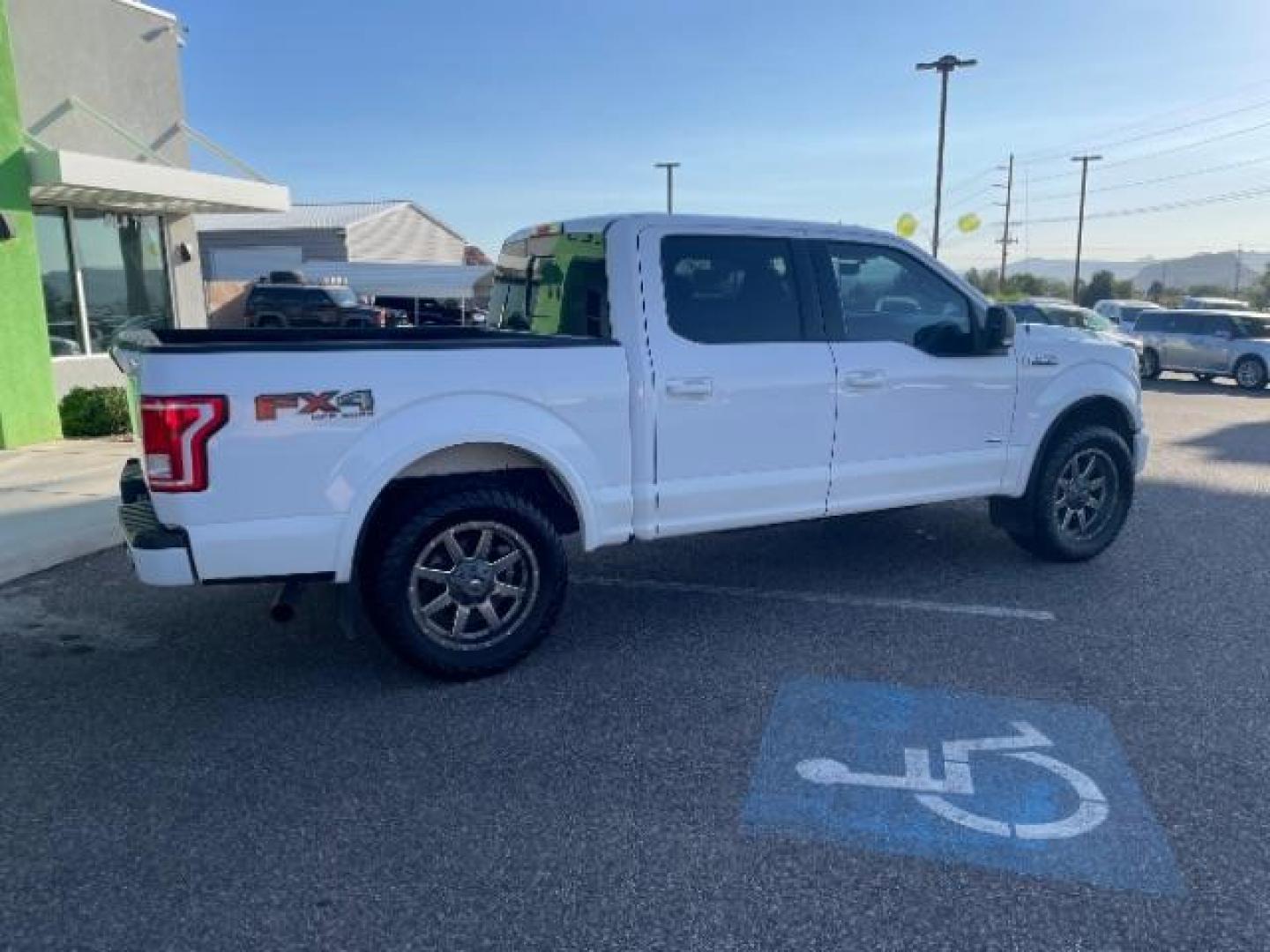 2016 Oxford White /Black, premium cloth Ford F-150 XLT SuperCrew 5.5-ft. Bed 4WD (1FTEW1EP3GK) with an 2.7L V6 DOHC 24V engine, 6-Speed Automatic transmission, located at 1865 East Red Hills Pkwy, St. George, 84770, (435) 628-0023, 37.120850, -113.543640 - We specialize in helping ALL people get the best financing available. No matter your credit score, good, bad or none we can get you an amazing rate. Had a bankruptcy, divorce, or repossessions? We give you the green light to get your credit back on the road. Low down and affordable payments that fit - Photo#10