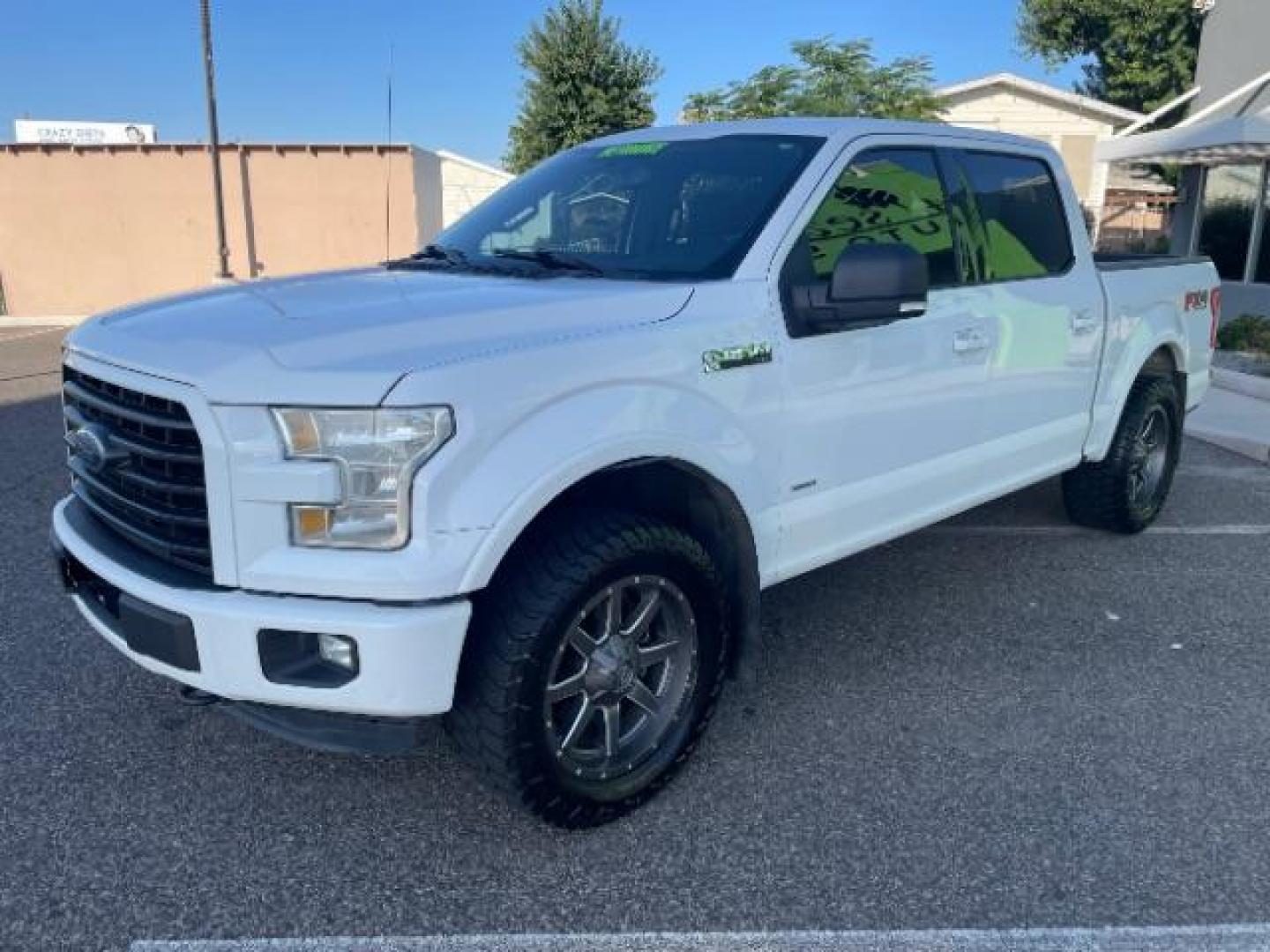 2016 Oxford White /Black, premium cloth Ford F-150 XLT SuperCrew 5.5-ft. Bed 4WD (1FTEW1EP3GK) with an 2.7L V6 DOHC 24V engine, 6-Speed Automatic transmission, located at 1865 East Red Hills Pkwy, St. George, 84770, (435) 628-0023, 37.120850, -113.543640 - We specialize in helping ALL people get the best financing available. No matter your credit score, good, bad or none we can get you an amazing rate. Had a bankruptcy, divorce, or repossessions? We give you the green light to get your credit back on the road. Low down and affordable payments that fit - Photo#3