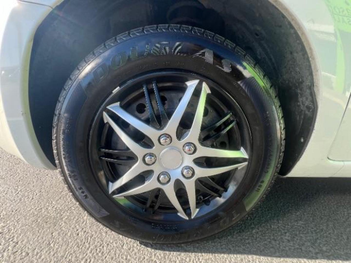 2012 Pearl White /Light Gray Cloth Int Nissan cube 1.8 S (JN8AZ2KR3CT) with an 1.8L L4 DOHC 16V engine, Continuously Variabl transmission, located at 1865 East Red Hills Pkwy, St. George, 84770, (435) 628-0023, 37.120850, -113.543640 - We specialize in helping ALL people get the best financing available. No matter your credit score, good, bad or none we can get you an amazing rate. Had a bankruptcy, divorce, or repossessions? We give you the green light to get your credit back on the road. Low down and affordable payments that fit - Photo#11