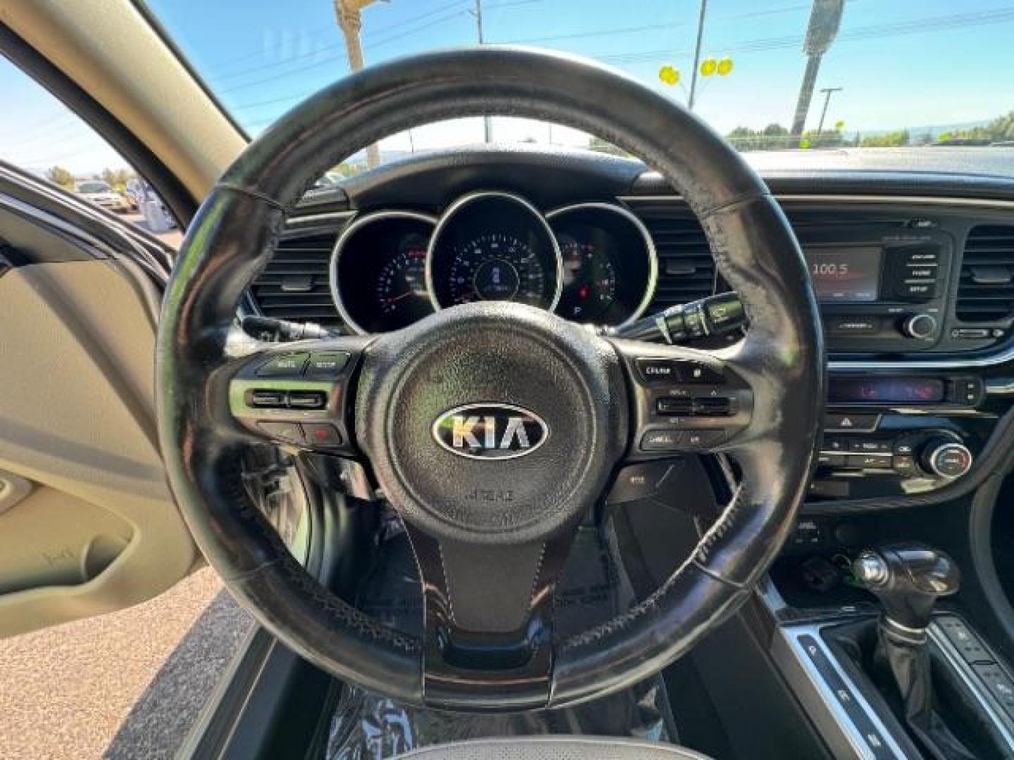 2014 Titanium Silver /Beige Kia Optima EX (5XXGN4A7XEG) with an 2.4L L4 DOHC 16V engine, 6-Speed Automatic transmission, located at 1865 East Red Hills Pkwy, St. George, 84770, (435) 628-0023, 37.120850, -113.543640 - We specialize in helping ALL people get the best financing available. No matter your credit score, good, bad or none we can get you an amazing rate. Had a bankruptcy, divorce, or repossessions? We give you the green light to get your credit back on the road. Low down and affordable payments that fit - Photo#19