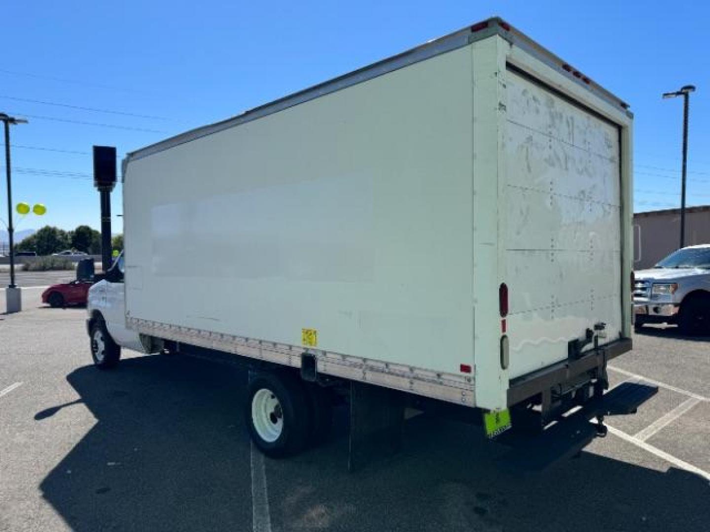 2015 White /Gray Leather Ford Econoline E-350 Super Duty (1FDWE3FL6FD) with an 5.4L V8 SOHC 16V engine, 4-Speed Automatic transmission, located at 1865 East Red Hills Pkwy, St. George, 84770, (435) 628-0023, 37.120850, -113.543640 - CNG Fuel . We specialize in helping ALL people get the best financing available. No matter your credit score, good, bad or none we can get you an amazing rate. Had a bankruptcy, divorce, or repossessions? We give you the green light to get your credit back on the road. Low down and affordable paymen - Photo#6