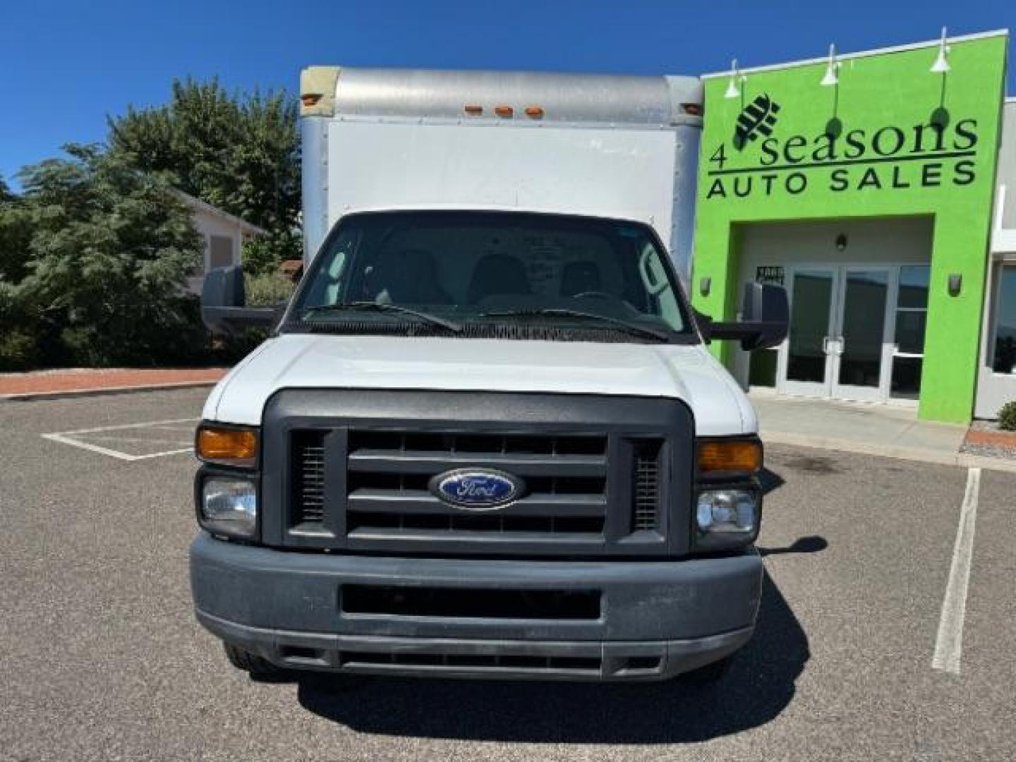 2015 White /Gray Leather Ford Econoline E-350 Super Duty (1FDWE3FL6FD) with an 5.4L V8 SOHC 16V engine, 4-Speed Automatic transmission, located at 1865 East Red Hills Pkwy, St. George, 84770, (435) 628-0023, 37.120850, -113.543640 - CNG Fuel . We specialize in helping ALL people get the best financing available. No matter your credit score, good, bad or none we can get you an amazing rate. Had a bankruptcy, divorce, or repossessions? We give you the green light to get your credit back on the road. Low down and affordable paymen - Photo#2