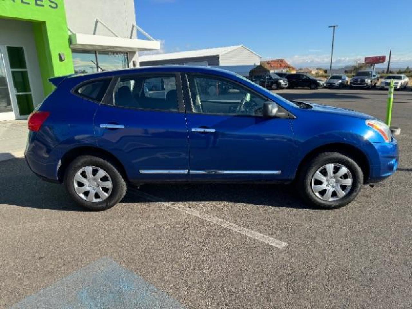 2011 Indigo Blue Metallic /Black Cloth Interior Nissan Rogue S AWD (JN8AS5MVXBW) with an 2.5L L4 DOHC 16V engine, Continuously Variable Transmission transmission, located at 940 North Main Street, Cedar City, UT, 84720, (435) 628-0023, 37.692936, -113.061897 - Photo#11