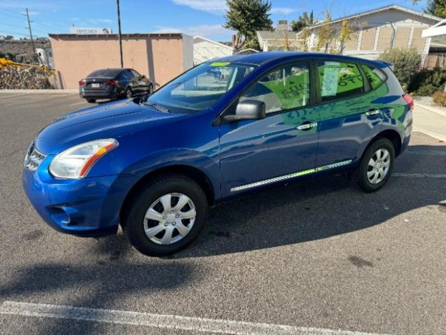 2011 Indigo Blue Metallic /Black Cloth Interior Nissan Rogue S AWD (JN8AS5MVXBW) with an 2.5L L4 DOHC 16V engine, Continuously Variable Transmission transmission, located at 940 North Main Street, Cedar City, UT, 84720, (435) 628-0023, 37.692936, -113.061897 - Photo#4