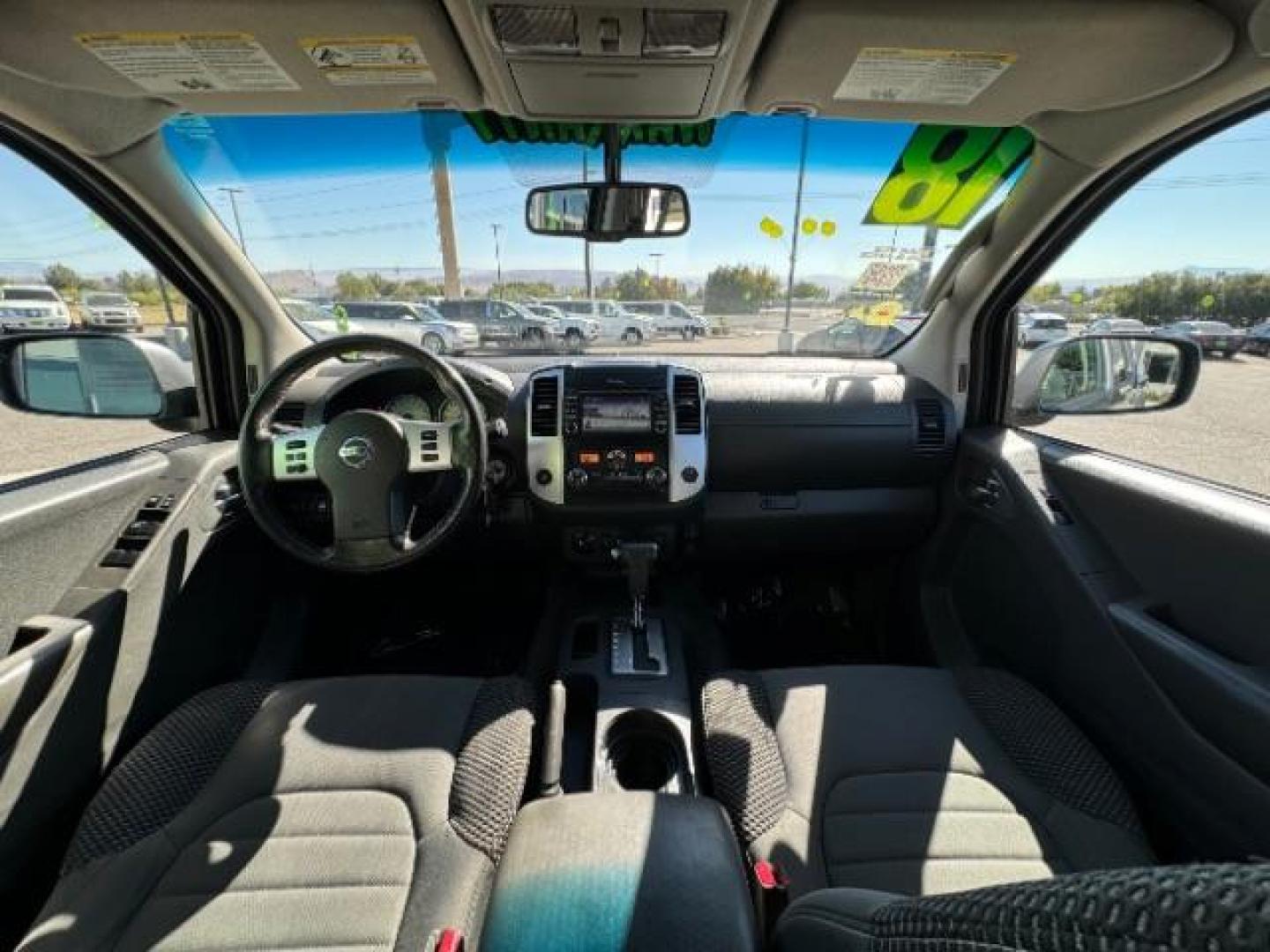 2018 Gun Metallic /Graphite w/White Stitching, cloth Nissan Frontier PRO-4X Crew Cab 5AT 4WD (1N6AD0EV9JN) with an 4.0L V6 DOHC 24V engine, 5-Speed Automatic transmission, located at 940 North Main Street, Cedar City, UT, 84720, (435) 628-0023, 37.692936, -113.061897 - Photo#28