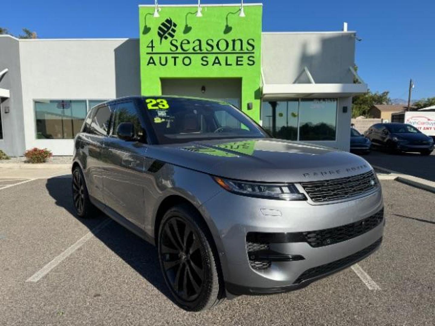 2023 GREY /Light Cloud/Ebo Land Rover Range Rover Sport P360 SE (SAL1P9EU8PA) with an 3.0L L6 DOHC 24V HYBRID engine, 8-Speed Automatic transmission, located at 1865 East Red Hills Pkwy, St. George, 84770, (435) 628-0023, 37.120850, -113.543640 - This is a beautiful fully loaded Rover with all the bells and whistles. Has an available extended 7 YEAR OR 84000 mile warranty. Full ceramic coating, leather treatment and clear bra. CLEAN TITLE. Call or text for more info. - Photo#0