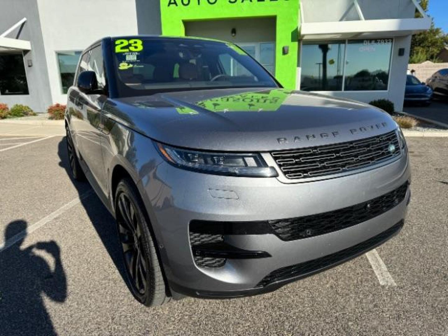 2023 GREY /Light Cloud/Ebo Land Rover Range Rover Sport P360 SE (SAL1P9EU8PA) with an 3.0L L6 DOHC 24V HYBRID engine, 8-Speed Automatic transmission, located at 1865 East Red Hills Pkwy, St. George, 84770, (435) 628-0023, 37.120850, -113.543640 - This is a beautiful fully loaded Rover with all the bells and whistles. Has an available extended 7 YEAR OR 84000 mile warranty. Full ceramic coating, leather treatment and clear bra. CLEAN TITLE. Call or text for more info. - Photo#1