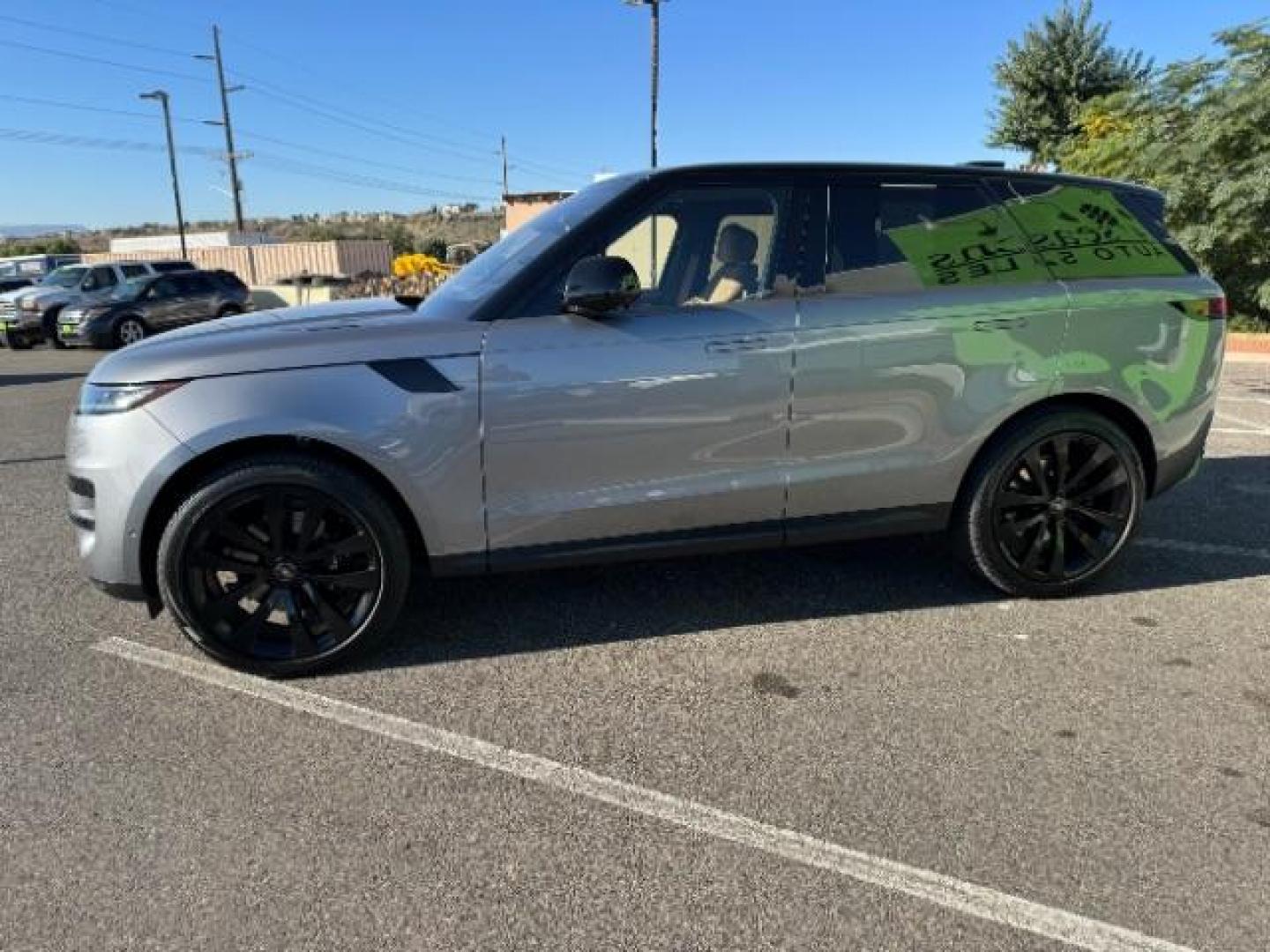 2023 GREY /Light Cloud/Ebo Land Rover Range Rover Sport P360 SE (SAL1P9EU8PA) with an 3.0L L6 DOHC 24V HYBRID engine, 8-Speed Automatic transmission, located at 1865 East Red Hills Pkwy, St. George, 84770, (435) 628-0023, 37.120850, -113.543640 - This is a beautiful fully loaded Rover with all the bells and whistles. Has an available extended 7 YEAR OR 84000 mile warranty. Full ceramic coating, leather treatment and clear bra. CLEAN TITLE. Call or text for more info. - Photo#5