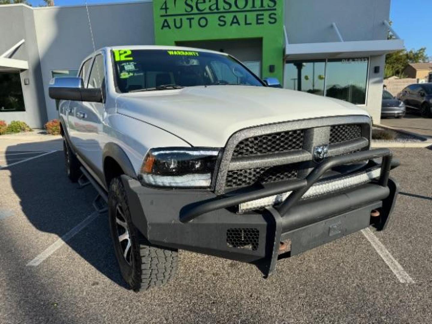 2012 Bright White /Dark Slate Leather Interior RAM 1500 Laramie Crew Cab 4WD (1C6RD7NTXCS) with an 5.7L V8 OHV 16V engine, 6-Speed Automatic transmission, located at 1865 East Red Hills Pkwy, St. George, 84770, (435) 628-0023, 37.120850, -113.543640 - Photo#1