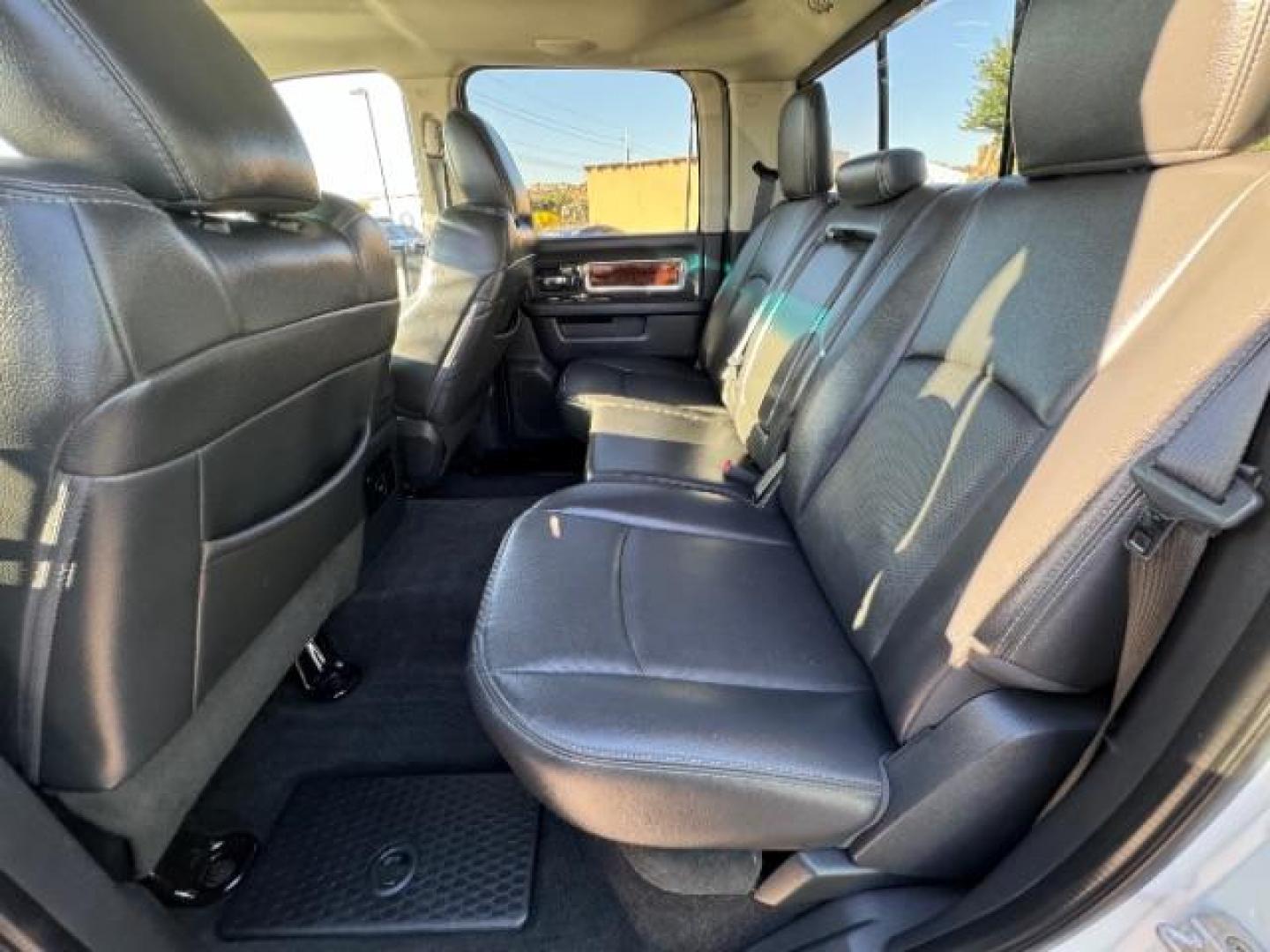 2012 Bright White /Dark Slate Leather Interior RAM 1500 Laramie Crew Cab 4WD (1C6RD7NTXCS) with an 5.7L V8 OHV 16V engine, 6-Speed Automatic transmission, located at 1865 East Red Hills Pkwy, St. George, 84770, (435) 628-0023, 37.120850, -113.543640 - Photo#34