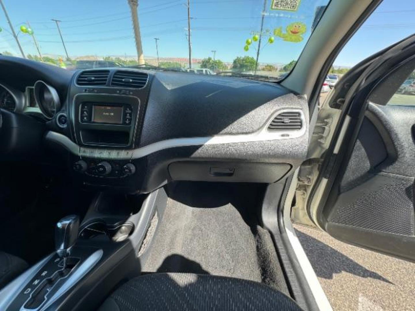 2012 White /Black Cloth Interior Dodge Journey SXT (3C4PDCBG9CT) with an 3.6L V6 DOHC 24V engine, 6-Speed Automatic transmission, located at 940 North Main Street, Cedar City, UT, 84720, (435) 628-0023, 37.692936, -113.061897 - Photo#36