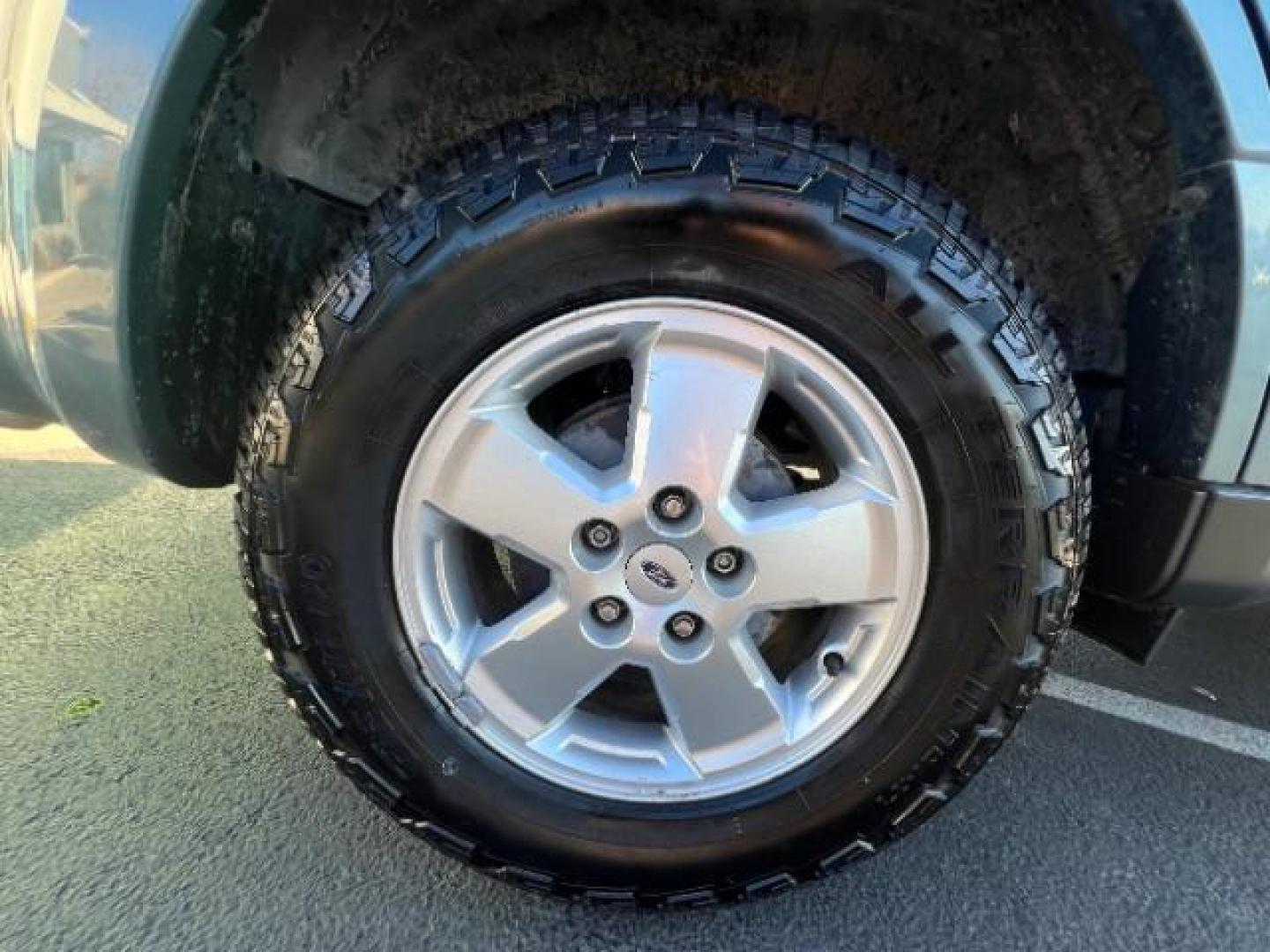 2012 Steel Blue Metallic /Camel Cloth Interior Ford Escape XLT FWD (1FMCU0DG8CK) with an 3.0L V6 DOHC 24V engine, 6-Speed Automatic transmission, located at 940 North Main Street, Cedar City, UT, 84720, (435) 628-0023, 37.692936, -113.061897 - Photo#8