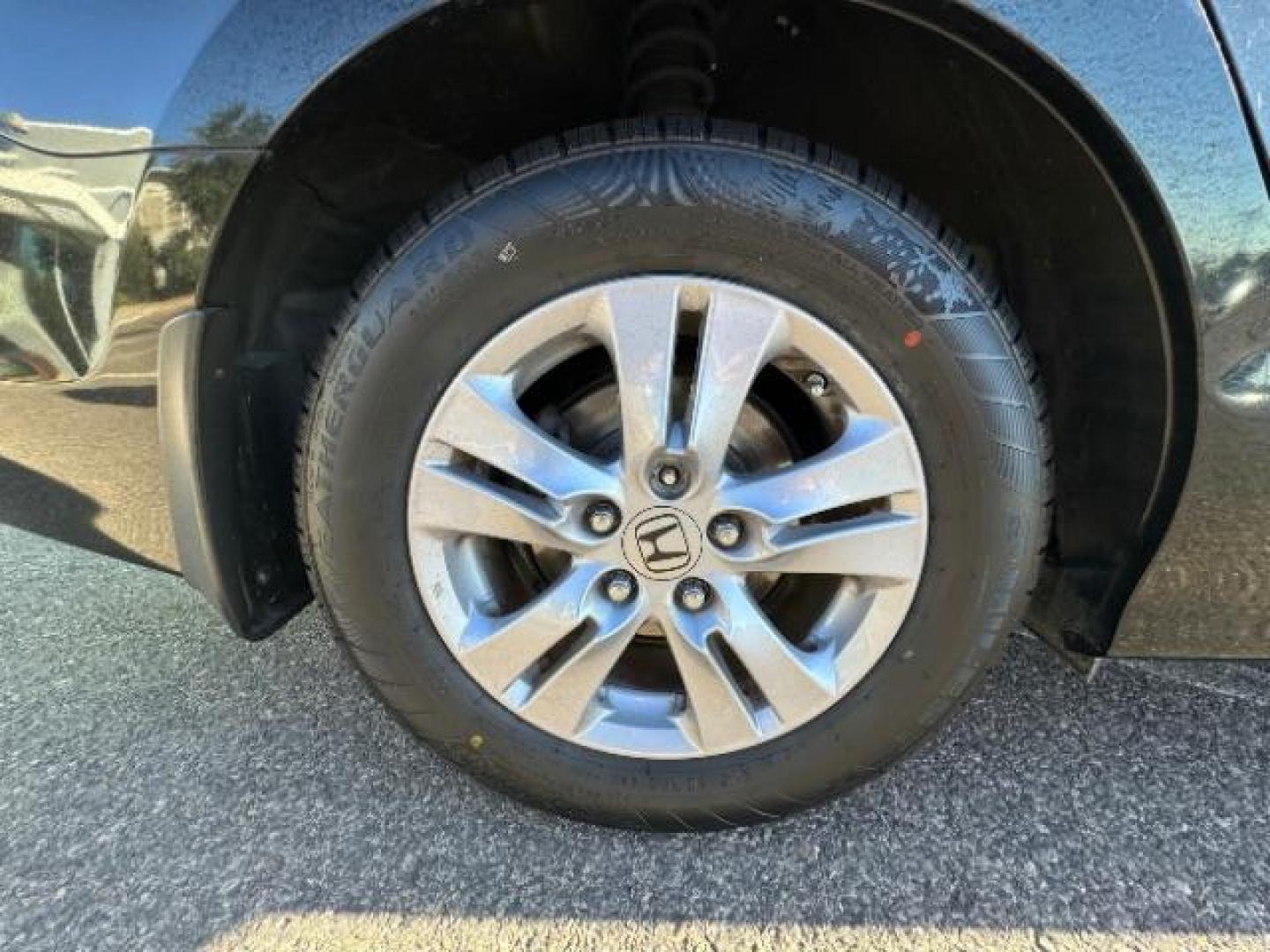 2012 Crystal Black Pearl /Black Leather Interior Honda Accord SE Sedan AT (1HGCP2F61CA) with an 2.4L L4 DOHC 16V engine, 5-Speed Automatic transmission, located at 1865 East Red Hills Pkwy, St. George, 84770, (435) 628-0023, 37.120850, -113.543640 - Photo#5