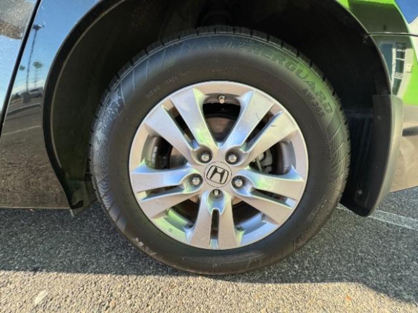 2012 Crystal Black Pearl /Black Leather Interior Honda Accord SE Sedan AT (1HGCP2F61CA) with an 2.4L L4 DOHC 16V engine, 5-Speed Automatic transmission, located at 1865 East Red Hills Pkwy, St. George, 84770, (435) 628-0023, 37.120850, -113.543640 - Photo#6