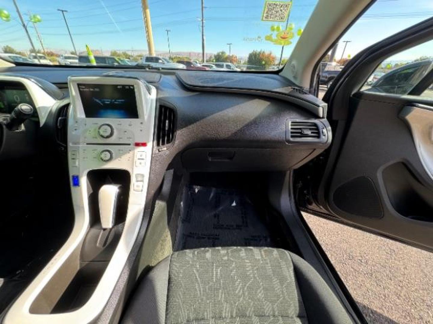 2013 Black /Black cloth interior Chevrolet Volt Standard w/ LEP (1G1RE6E47DU) with an hybrid engine, Continuously Variable Transmission transmission, located at 1865 East Red Hills Pkwy, St. George, 84770, (435) 628-0023, 37.120850, -113.543640 - Photo#30