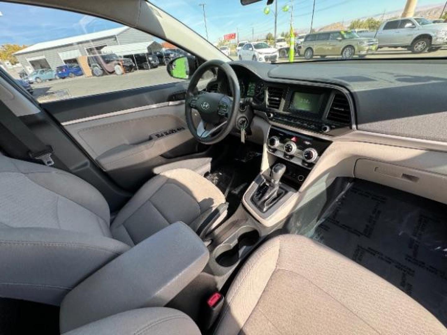 2019 Phantom Black /Beige, cloth Hyundai Elantra SE 6AT (5NPD74LF9KH) with an 1.8L L4 DOHC 16V engine, 6-Speed Automatic transmission, located at 1865 East Red Hills Pkwy, St. George, 84770, (435) 628-0023, 37.120850, -113.543640 - We specialize in helping ALL people get the best financing available. No matter your credit score, good, bad or none we can get you an amazing rate. Had a bankruptcy, divorce, or repossessions? We give you the green light to get your credit back on the road. Low down and affordable payments that fit - Photo#28