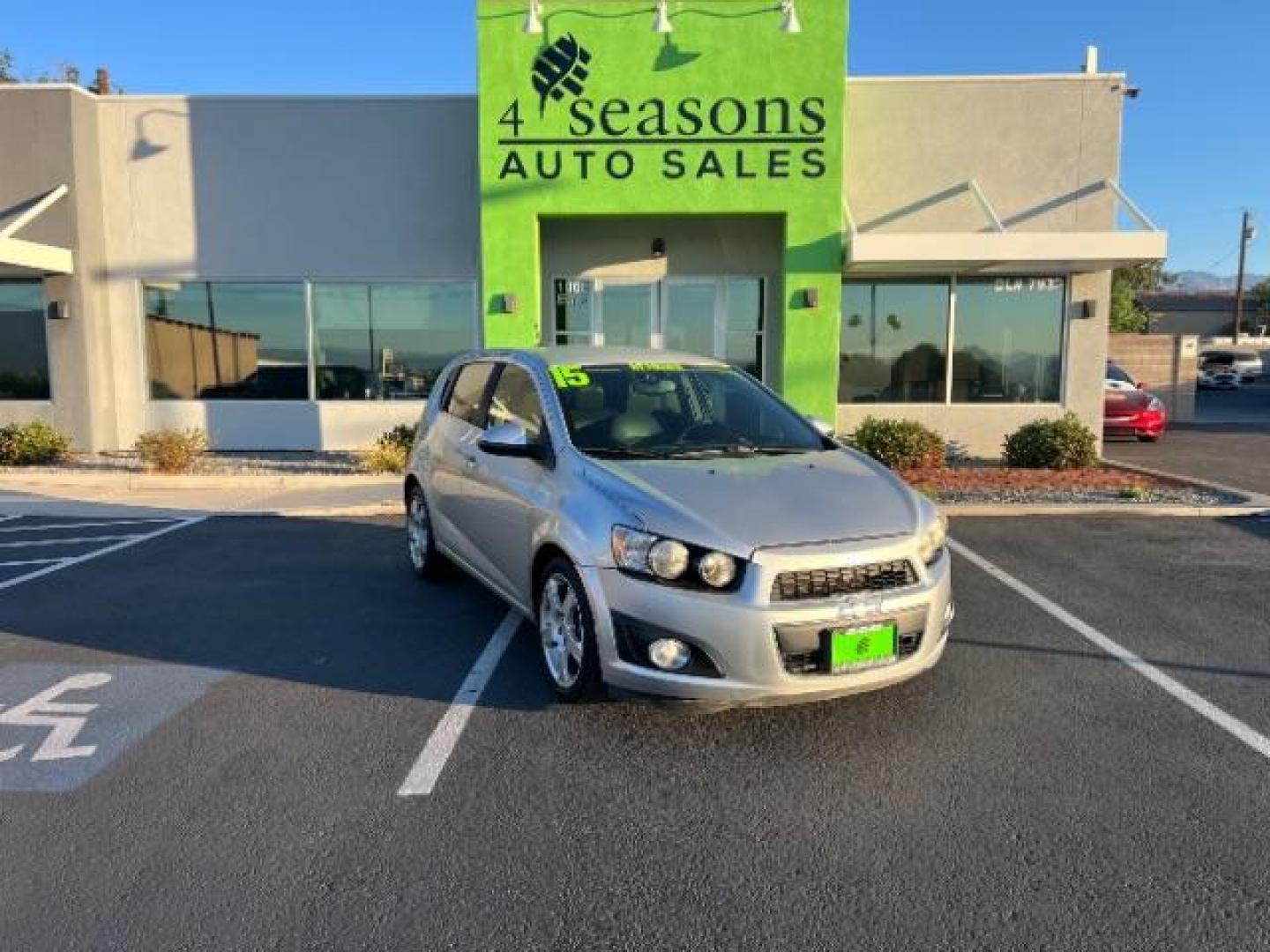 2015 Silver Ice Metallic /Dark Pewter/Dark Tit Chevrolet Sonic LTZ Auto 5-Door (1G1JE6SB0F4) with an 1.4L L4 DOHC 24V TUR engine, 6-Speed Automatic transmission, located at 1865 East Red Hills Pkwy, St. George, 84770, (435) 628-0023, 37.120850, -113.543640 - We specialize in helping ALL people get the best financing available. No matter your credit score, good, bad or none we can get you an amazing rate. Had a bankruptcy, divorce, or repossessions? We give you the green light to get your credit back on the road. Low down and affordable payments that fit - Photo#0