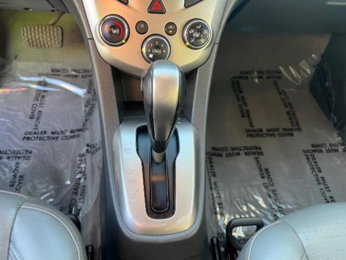 2015 Silver Ice Metallic /Dark Pewter/Dark Tit Chevrolet Sonic LTZ Auto 5-Door (1G1JE6SB0F4) with an 1.4L L4 DOHC 24V TUR engine, 6-Speed Automatic transmission, located at 1865 East Red Hills Pkwy, St. George, 84770, (435) 628-0023, 37.120850, -113.543640 - We specialize in helping ALL people get the best financing available. No matter your credit score, good, bad or none we can get you an amazing rate. Had a bankruptcy, divorce, or repossessions? We give you the green light to get your credit back on the road. Low down and affordable payments that fit - Photo#17