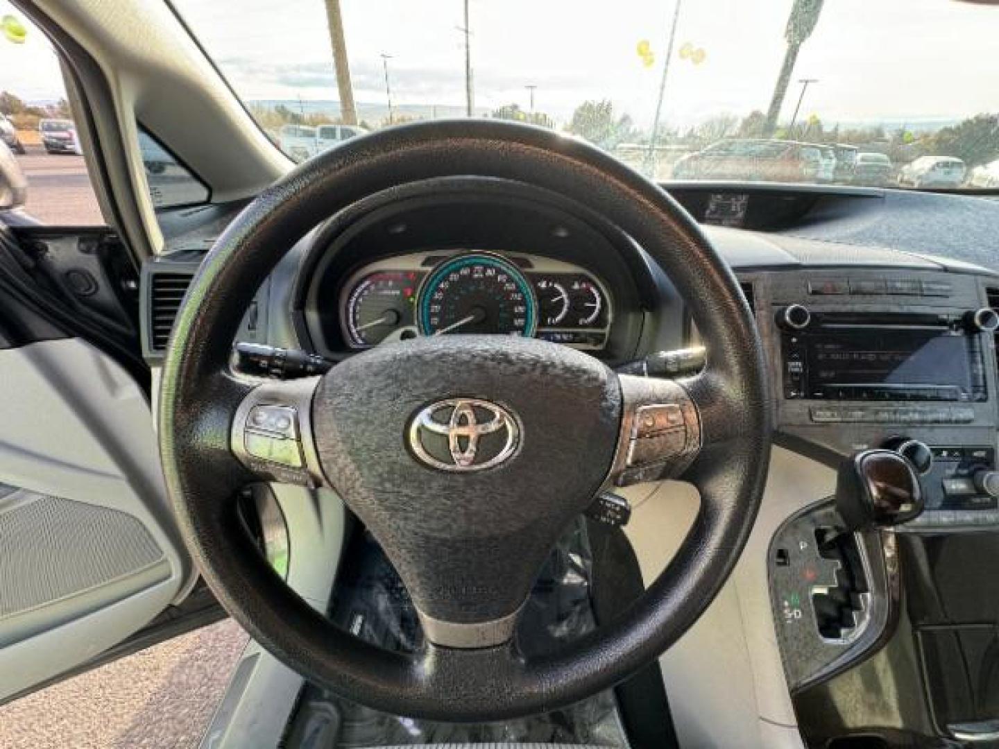 2010 Magnetic Gray Metallic /Ivory Cloth Interior Toyota Venza 4X4 I4 (4T3BA3BB0AU) with an 2.7L L4 DOHC 16V engine, 6-Speed Automatic transmission, located at 1865 East Red Hills Pkwy, St. George, 84770, (435) 628-0023, 37.120850, -113.543640 - Photo#20