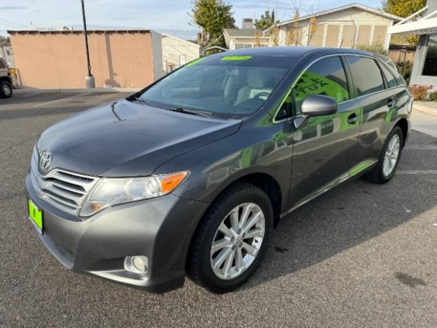 2010 Magnetic Gray Metallic /Ivory Cloth Interior Toyota Venza 4X4 I4 (4T3BA3BB0AU) with an 2.7L L4 DOHC 16V engine, 6-Speed Automatic transmission, located at 1865 East Red Hills Pkwy, St. George, 84770, (435) 628-0023, 37.120850, -113.543640 - Photo#3