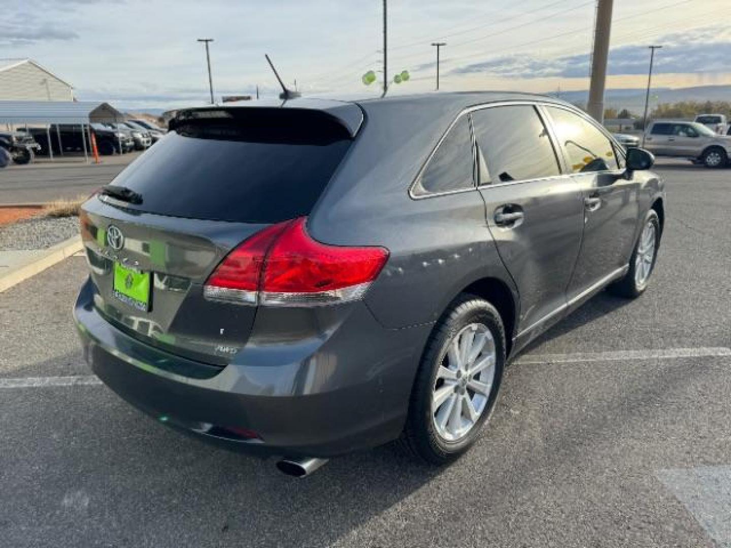 2010 Magnetic Gray Metallic /Ivory Cloth Interior Toyota Venza 4X4 I4 (4T3BA3BB0AU) with an 2.7L L4 DOHC 16V engine, 6-Speed Automatic transmission, located at 1865 East Red Hills Pkwy, St. George, 84770, (435) 628-0023, 37.120850, -113.543640 - Photo#8