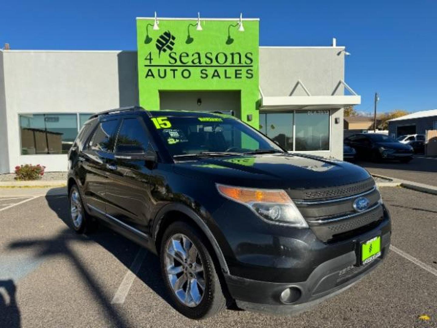 2015 Tuxedo Black Metallic /Charcoal Black, premium cloth Ford Explorer XLT FWD (1FM5K7D8XFG) with an 3.5L V6 DOHC 24V engine, 6-Speed Automatic transmission, located at 1865 East Red Hills Pkwy, St. George, 84770, (435) 628-0023, 37.120850, -113.543640 - Photo#0