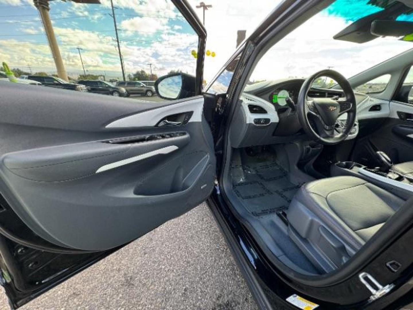 2020 Mosaic Black Metallic /Dark Galvanized Gray, leather Chevrolet Bolt EV Premier (1G1FZ6S06L4) with an ELECTRIC engine, 1-Speed Automatic transmission, located at 1865 East Red Hills Pkwy, St. George, 84770, (435) 628-0023, 37.120850, -113.543640 - Photo#18