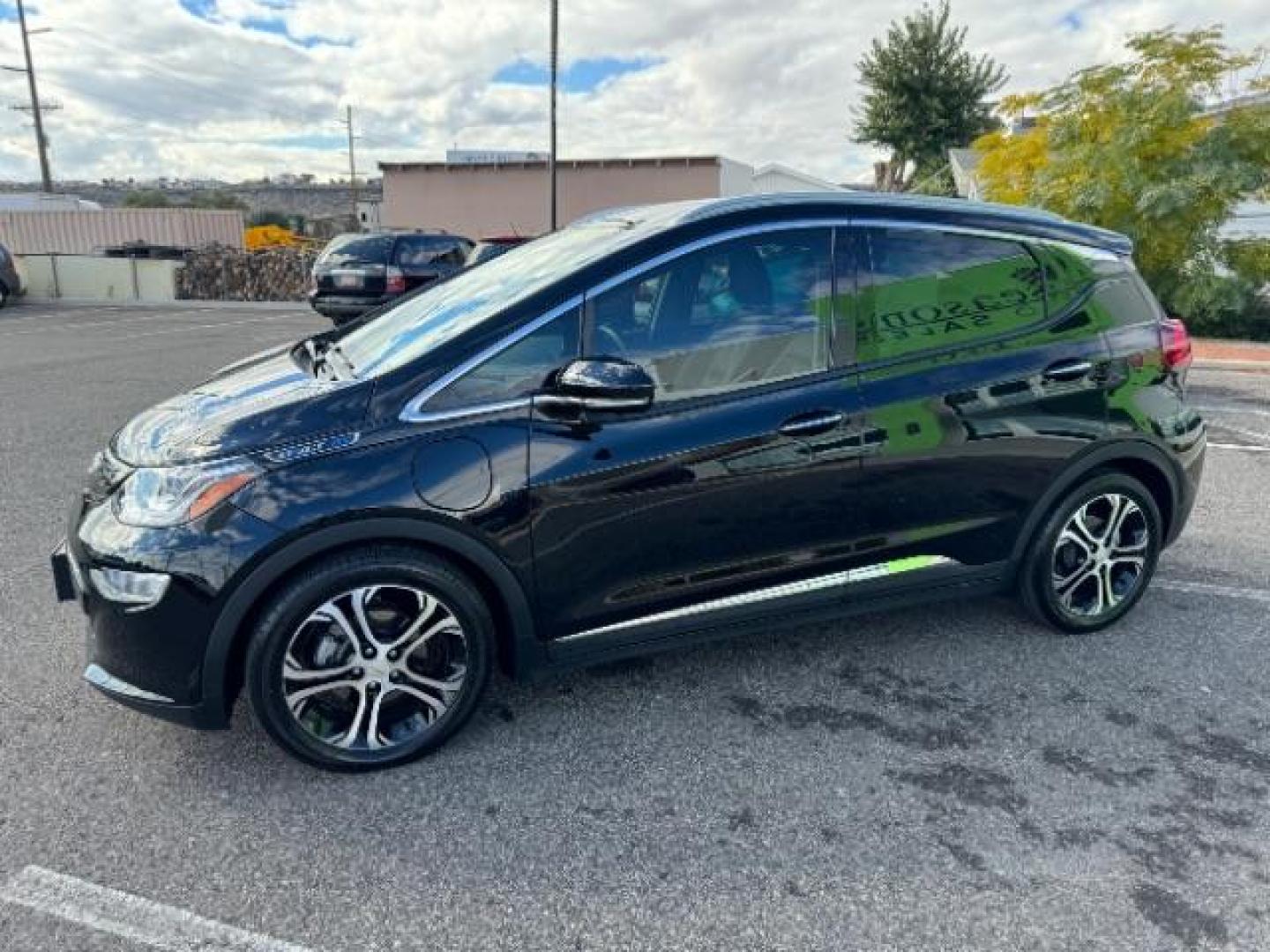 2020 Mosaic Black Metallic /Dark Galvanized Gray, leather Chevrolet Bolt EV Premier (1G1FZ6S06L4) with an ELECTRIC engine, 1-Speed Automatic transmission, located at 1865 East Red Hills Pkwy, St. George, 84770, (435) 628-0023, 37.120850, -113.543640 - Photo#4