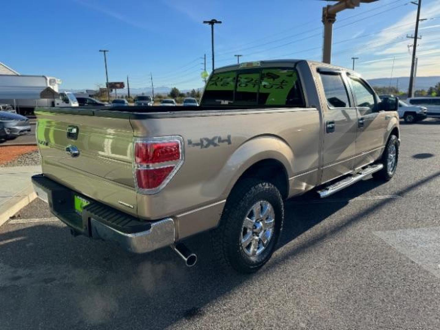 2013 Tan /Tan Cloth Interior Ford F-150 XLT SuperCrew 6.5-ft. Bed 4WD (1FTFW1EF9DK) with an 5.0L V8 engine, 6-Speed Automatic transmission, located at 1865 East Red Hills Pkwy, St. George, 84770, (435) 628-0023, 37.120850, -113.543640 - Photo#9