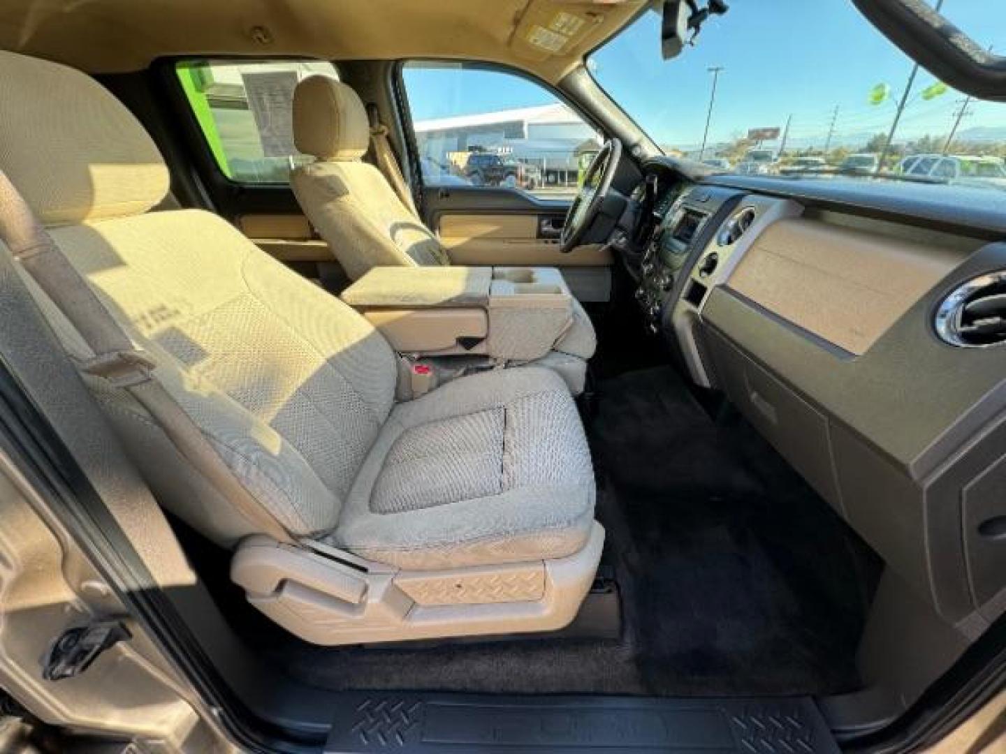 2013 Tan /Tan Cloth Interior Ford F-150 XLT SuperCrew 6.5-ft. Bed 4WD (1FTFW1EF9DK) with an 5.0L V8 engine, 6-Speed Automatic transmission, located at 1865 East Red Hills Pkwy, St. George, 84770, (435) 628-0023, 37.120850, -113.543640 - Photo#35