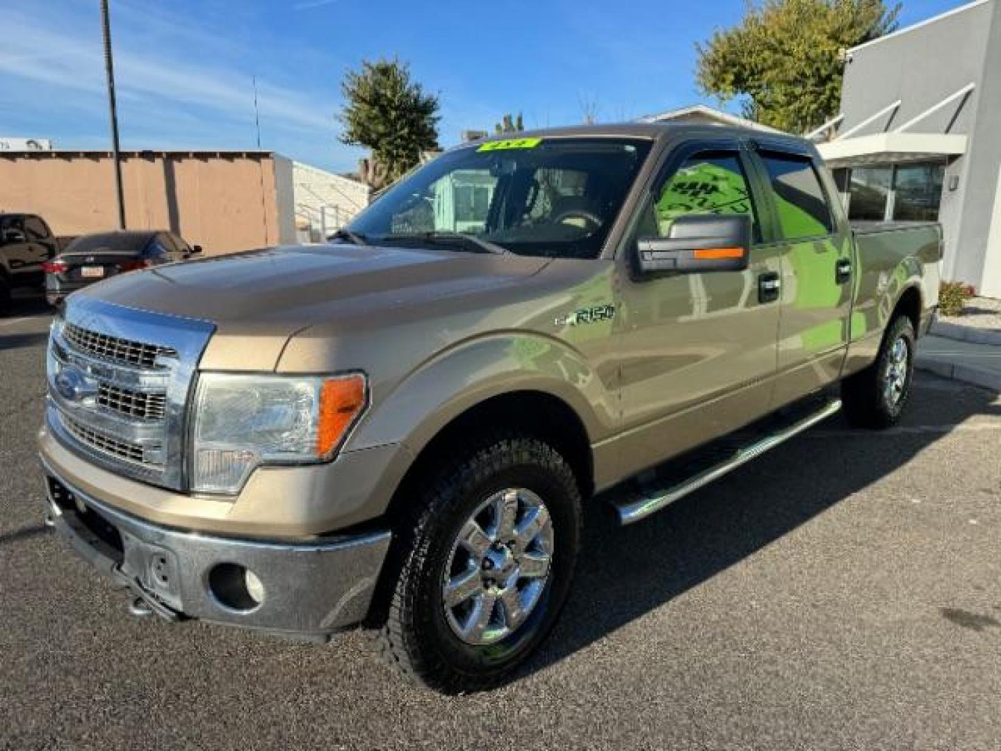 2013 Tan /Tan Cloth Interior Ford F-150 XLT SuperCrew 6.5-ft. Bed 4WD (1FTFW1EF9DK) with an 5.0L V8 engine, 6-Speed Automatic transmission, located at 1865 East Red Hills Pkwy, St. George, 84770, (435) 628-0023, 37.120850, -113.543640 - Photo#3