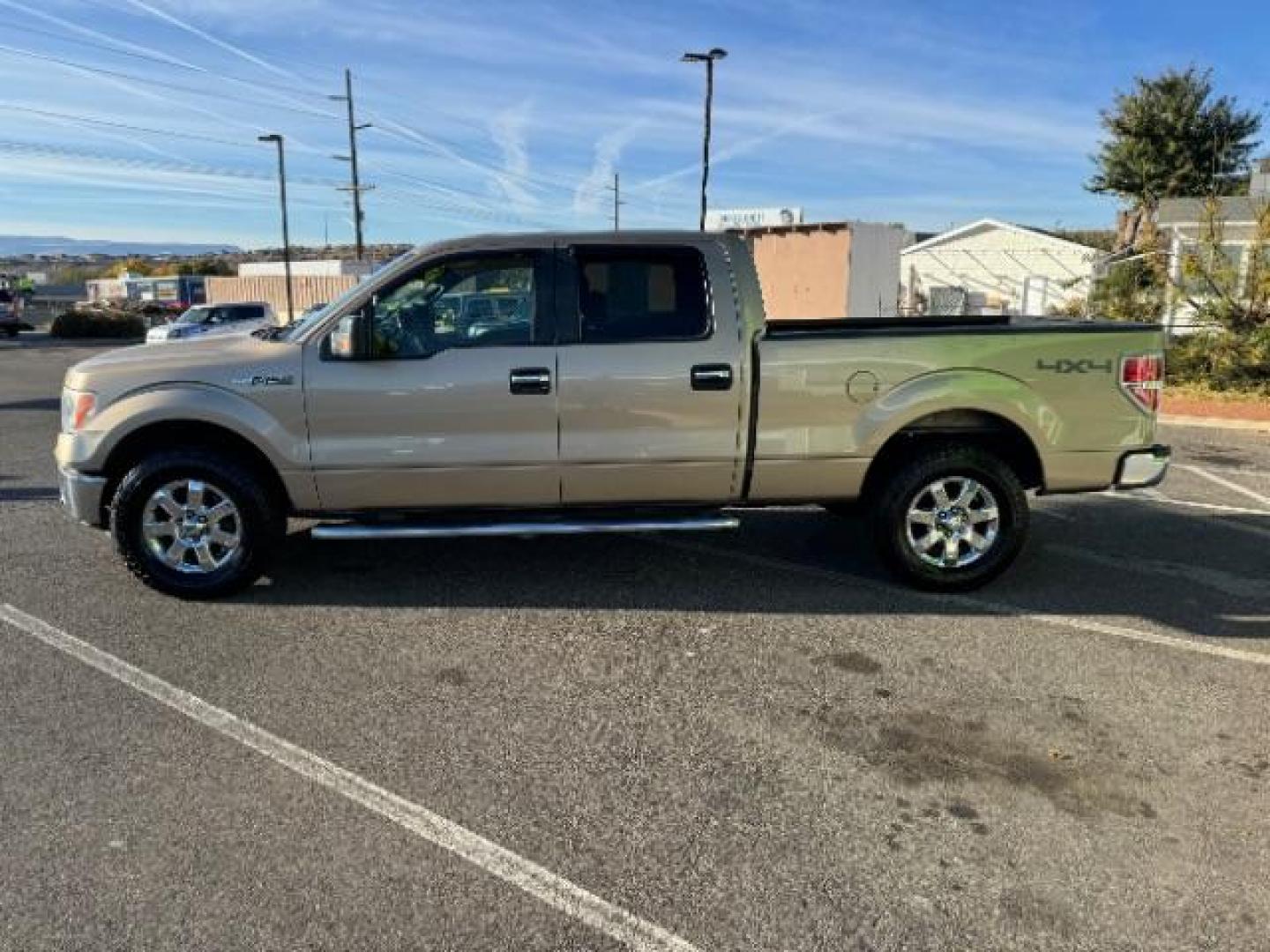 2013 Tan /Tan Cloth Interior Ford F-150 XLT SuperCrew 6.5-ft. Bed 4WD (1FTFW1EF9DK) with an 5.0L V8 engine, 6-Speed Automatic transmission, located at 1865 East Red Hills Pkwy, St. George, 84770, (435) 628-0023, 37.120850, -113.543640 - Photo#5