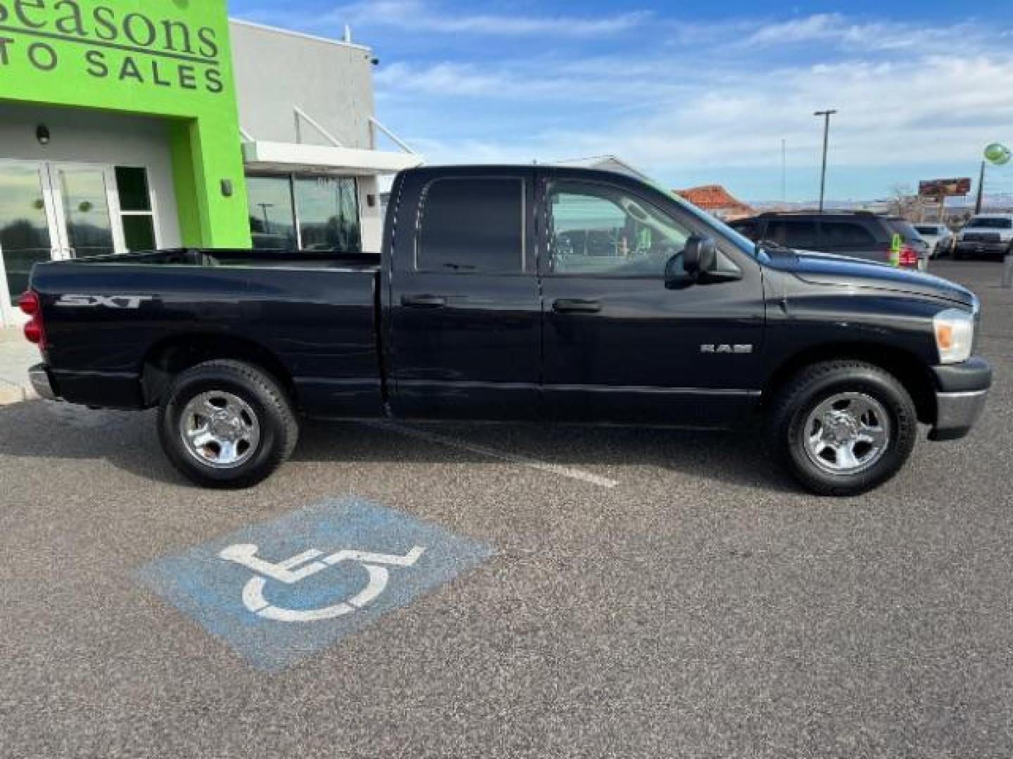 2008 Mineral Gray Metallic /Medium Slate Gray Cloth Interior Dodge Ram 1500 ST Quad Cab 2WD (1D7HA18K18J) with an 3.7L V6 SOHC 12V engine, 5-Speed Automatic transmission, located at 940 North Main Street, Cedar City, UT, 84720, (435) 628-0023, 37.692936, -113.061897 - Photo#11